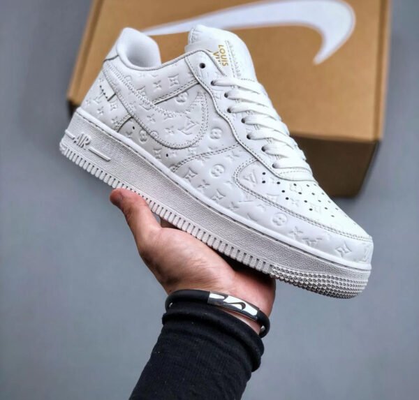 N.A.F. LV BRANCO